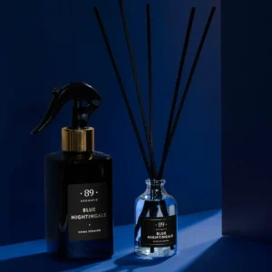 Blue Nightingale - hallon, vanilj, och cashmeran