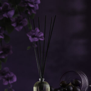 Black Grapes - svarta druvor