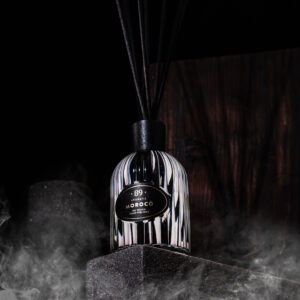 Morocó - kanel, tonkaböna och plommon