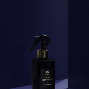 Blue Nightingale - hallon, vanilj och cashmeran