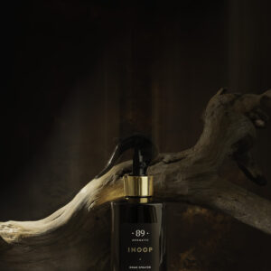 Ambra - sandelträ, mysk och gvajakträ