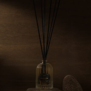 Conegòn - persika, ros och vanilj